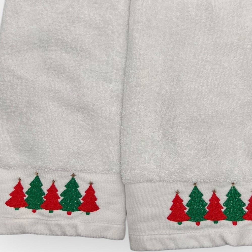 CASABA‎ Christmas Winter Holiday Trees Kitchen Hand Towels Set of 2